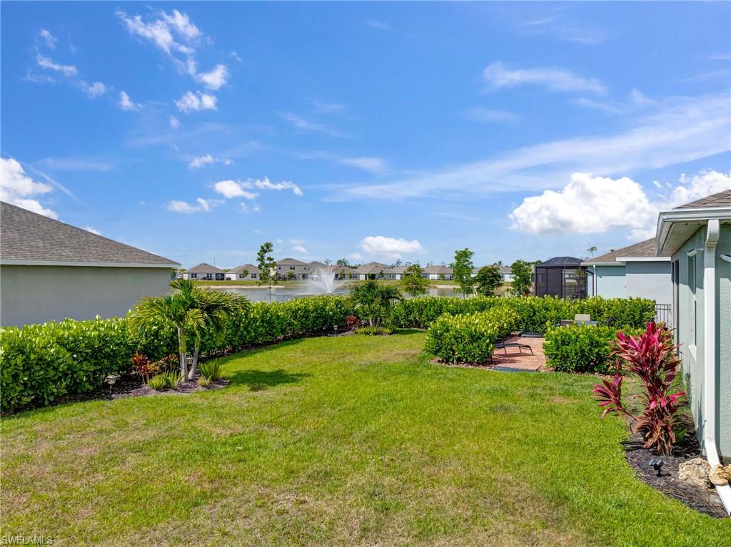 CORAL BAY - Residential