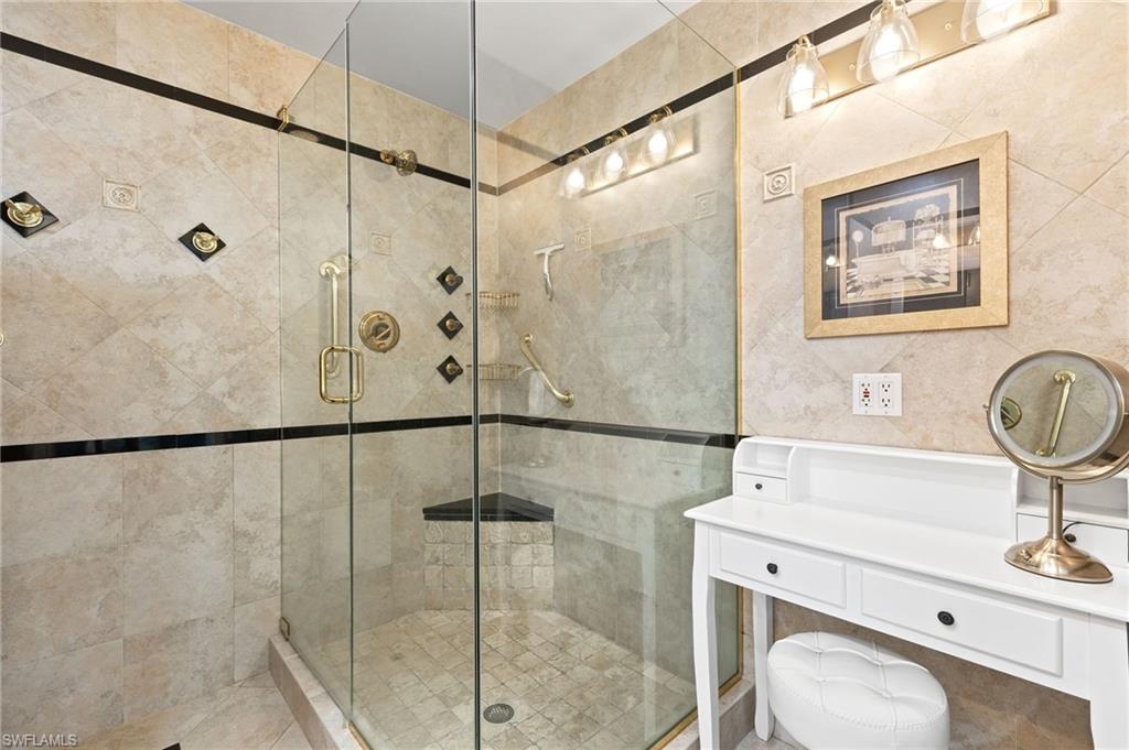 MONTCLAIR PARK VILLAS - Residential