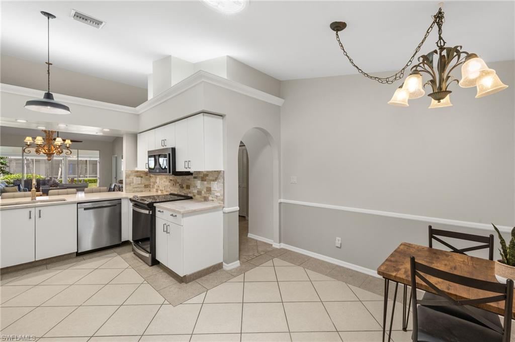 MONTCLAIR PARK VILLAS - Residential