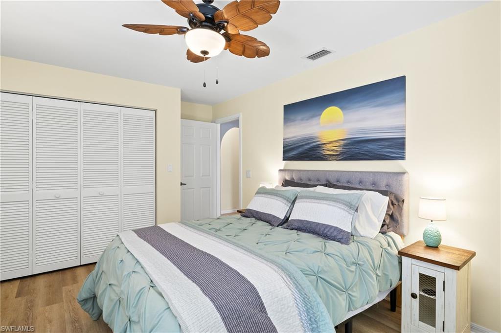 MONTCLAIR PARK VILLAS - Residential