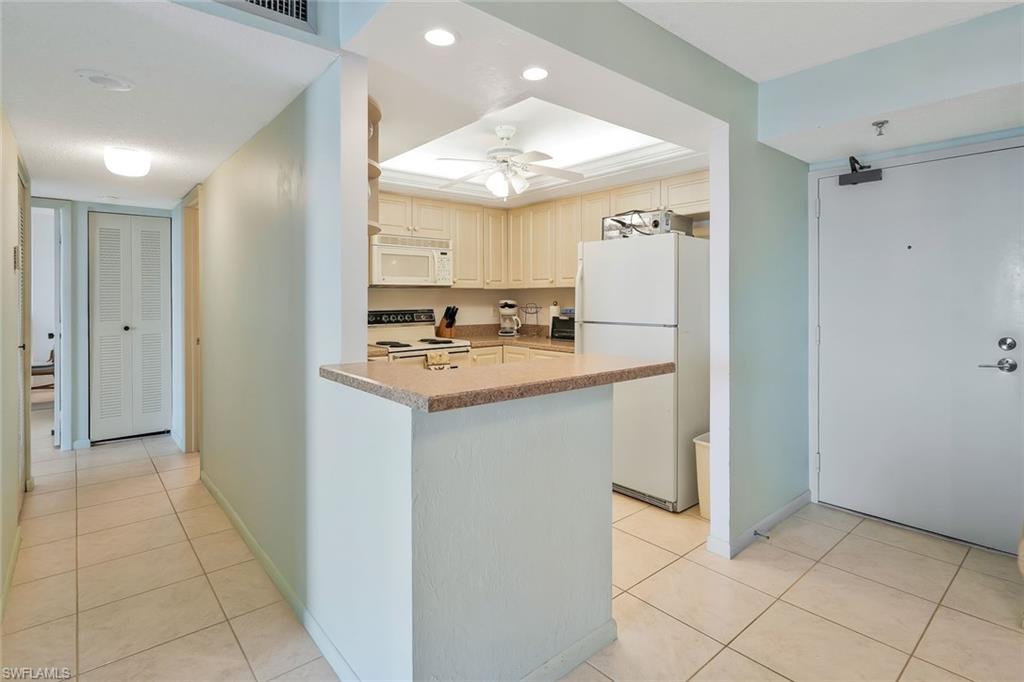 SOUTH SEAS - Residential