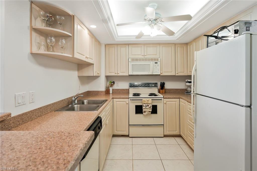 SOUTH SEAS - Residential