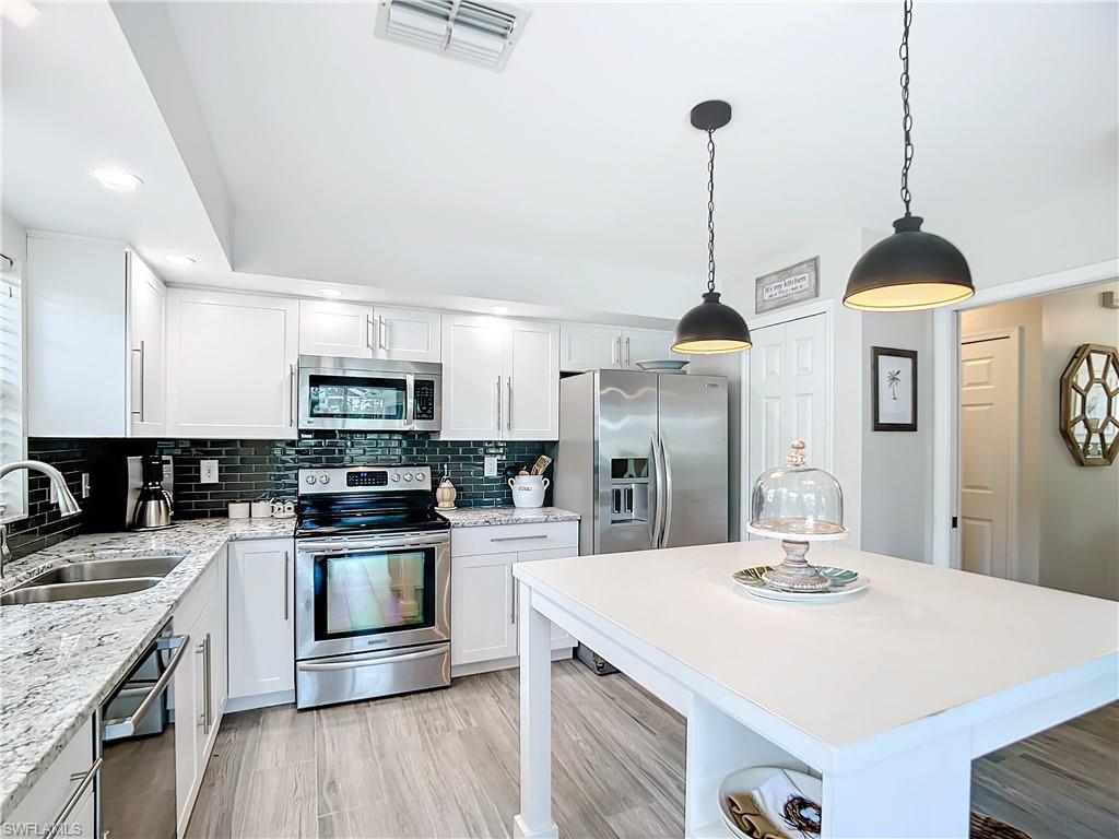 DEL VERA COUNTRY CLUB - Residential