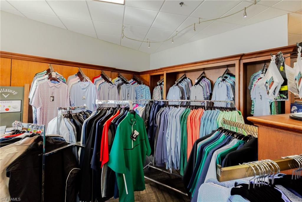 DEL VERA COUNTRY CLUB - Residential