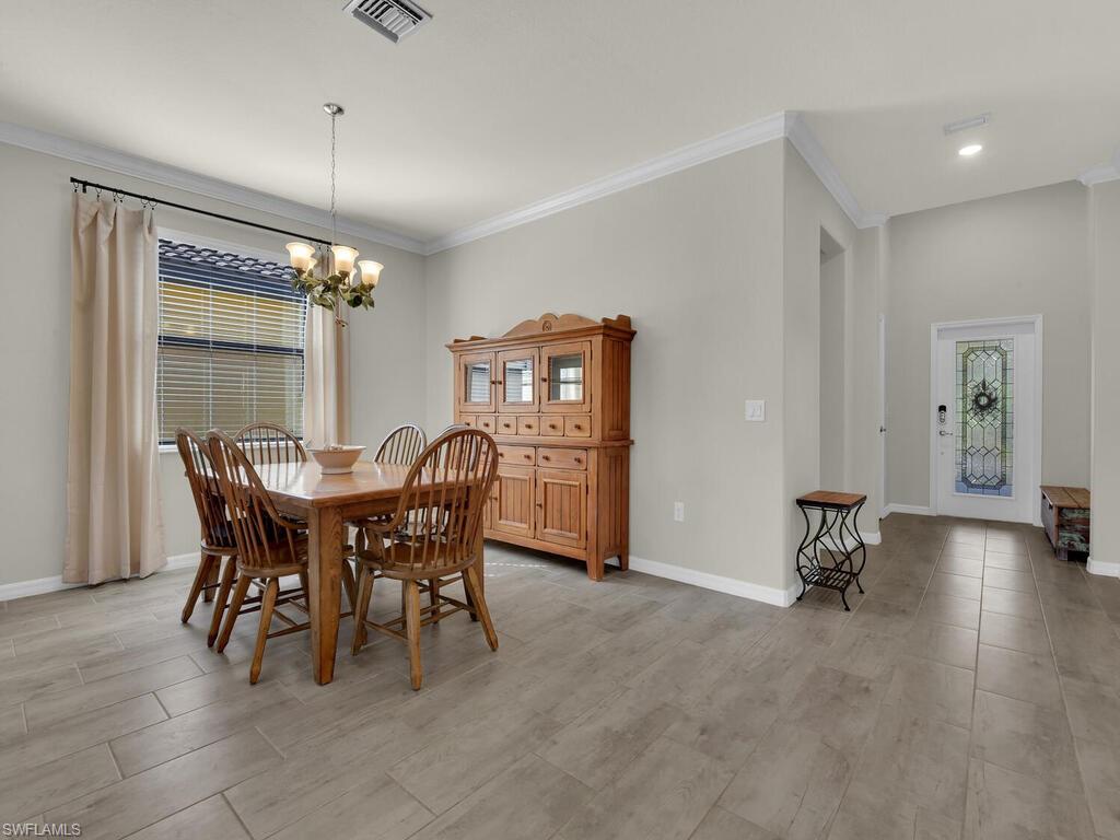 HAMPTON PARK - Residential