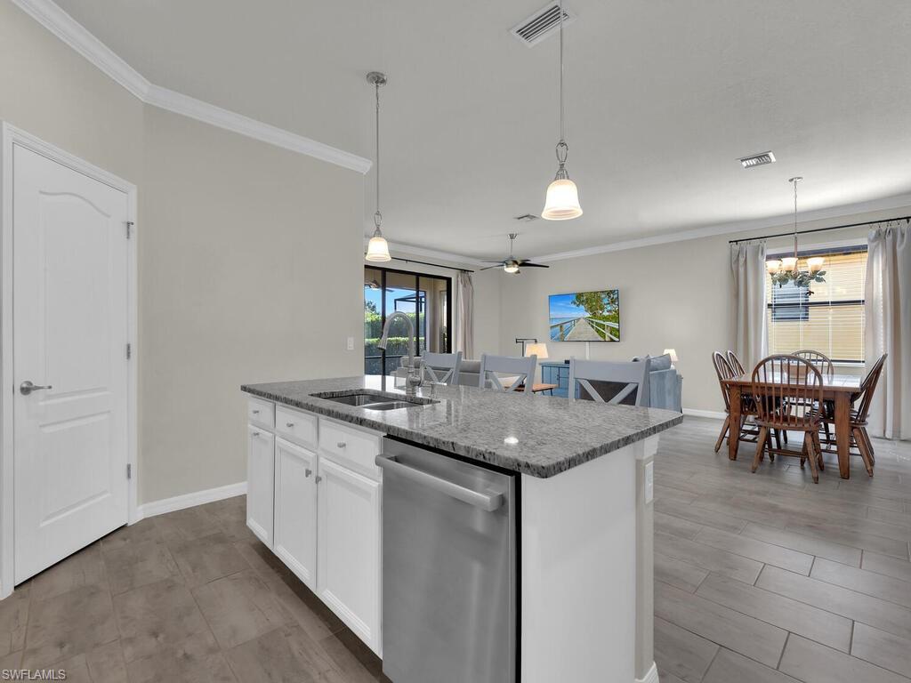 HAMPTON PARK - Residential