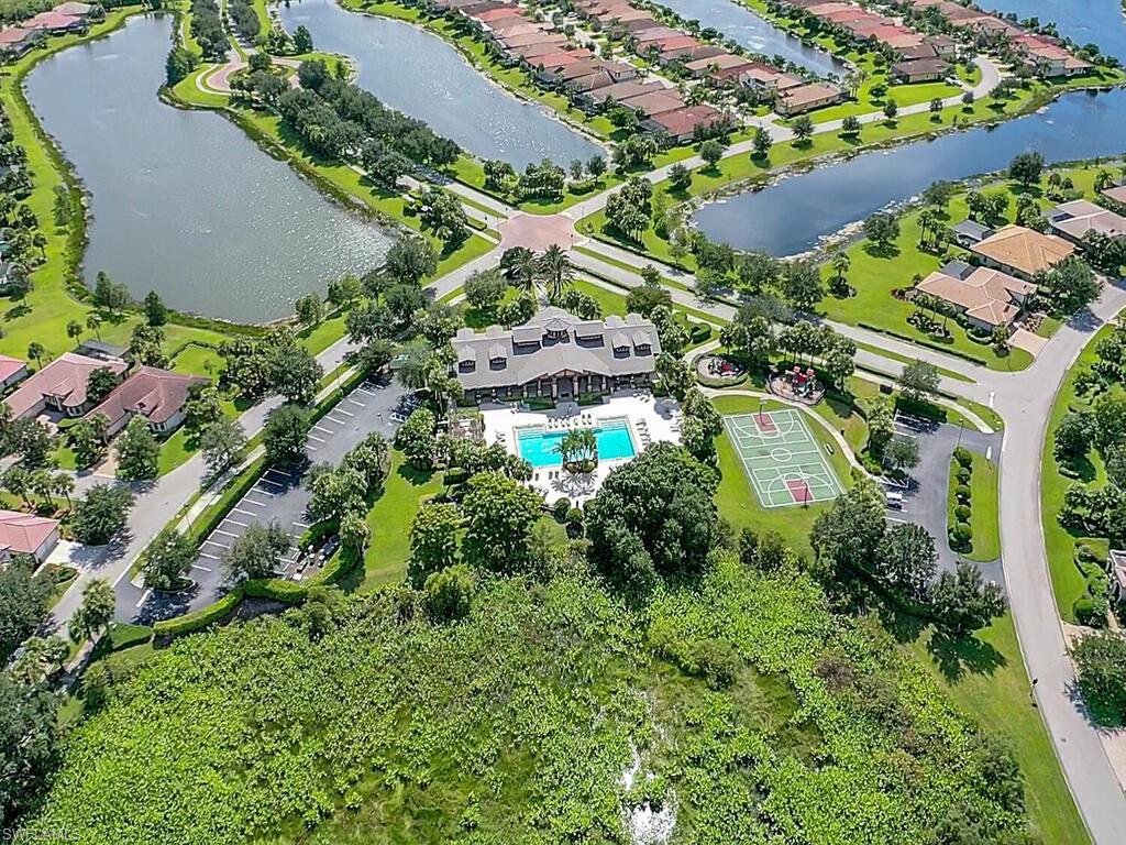 HAMPTON PARK - Residential