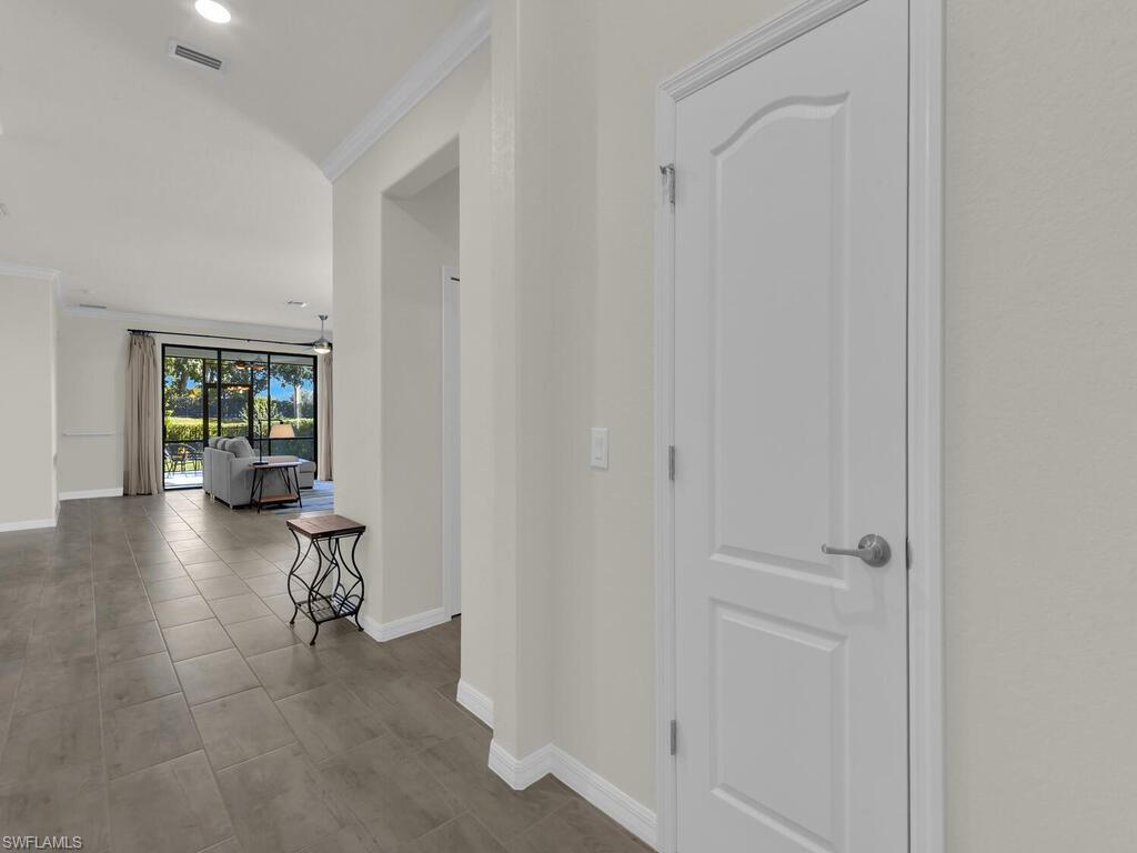 HAMPTON PARK - Residential