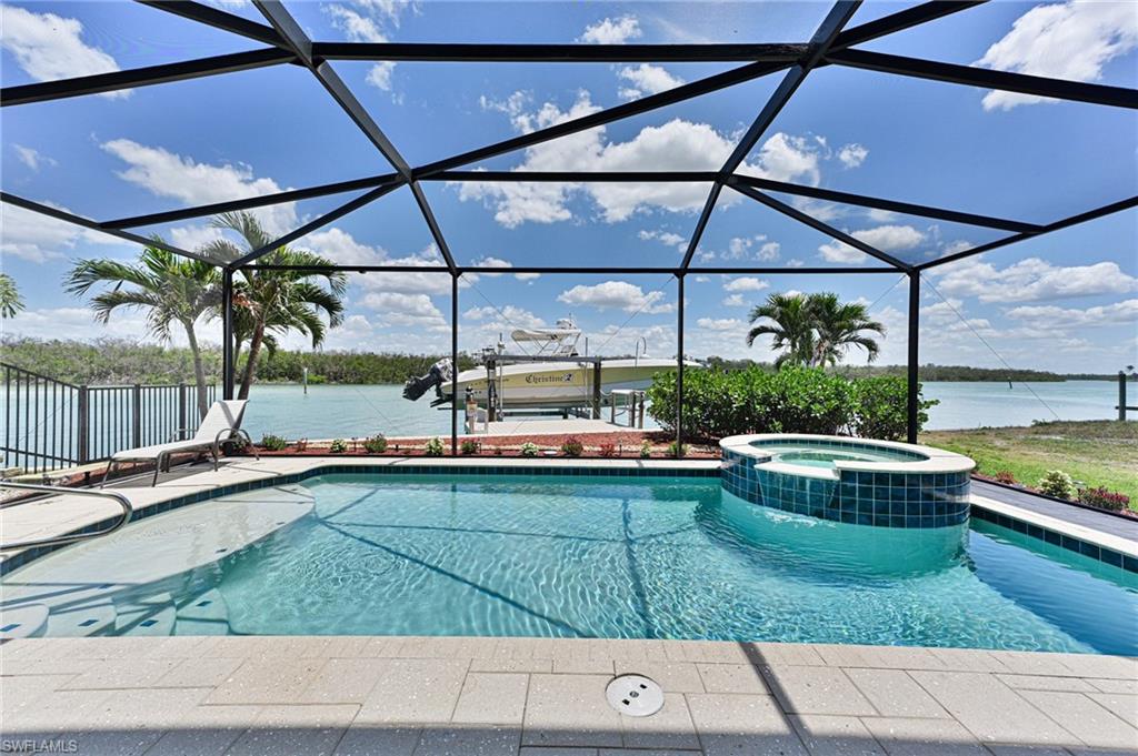 BONITA BEACH - Residential