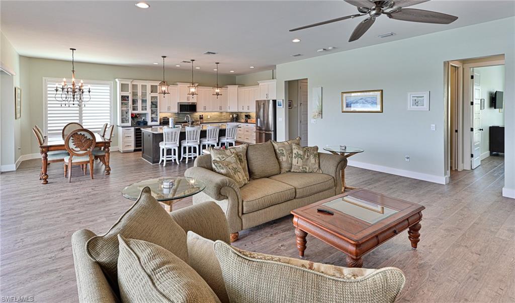 BONITA BEACH - Residential