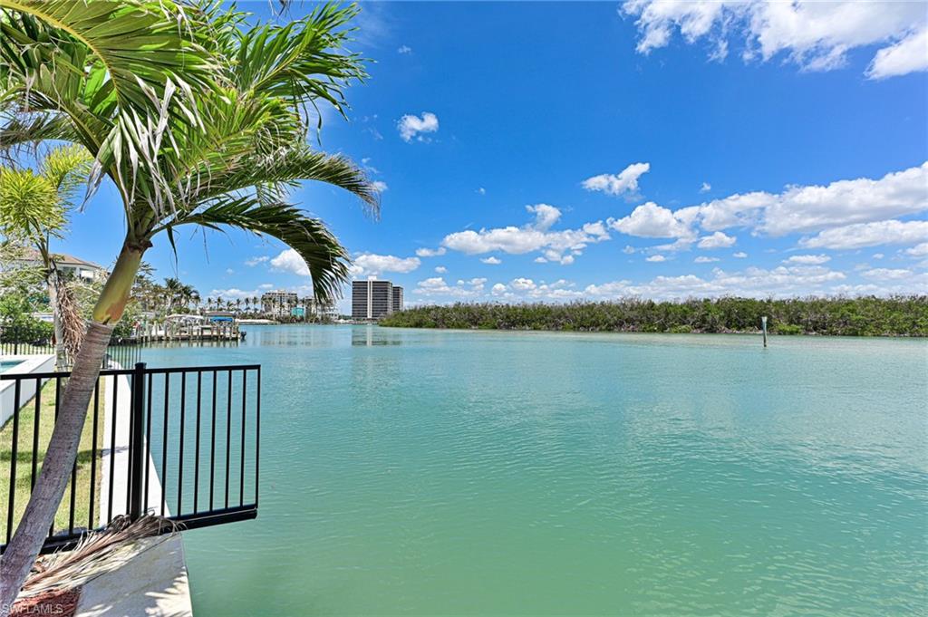 BONITA BEACH - Residential