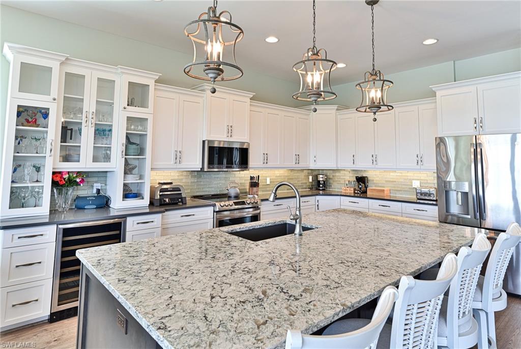 BONITA BEACH - Residential