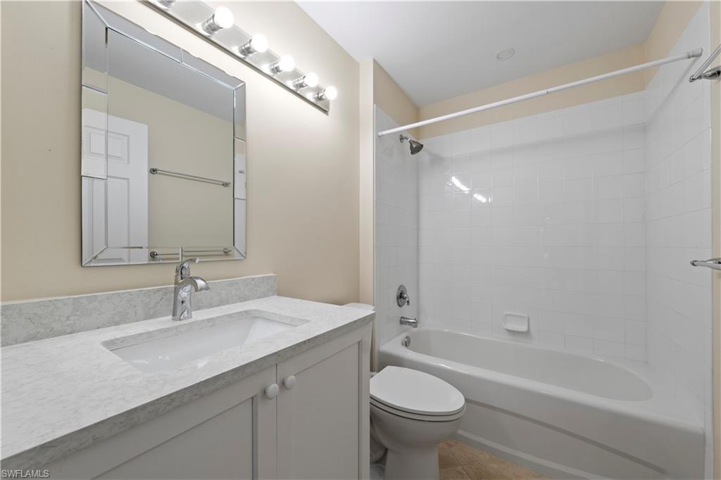 SABAL POINTE - Residential