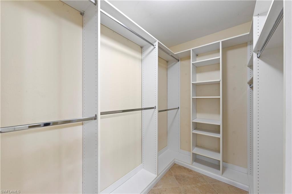 SABAL POINTE - Residential