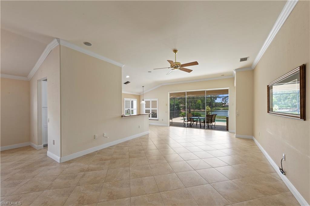 SABAL POINTE - Residential