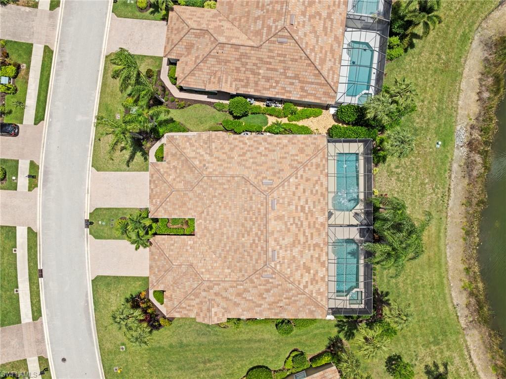 SABAL POINTE - Residential