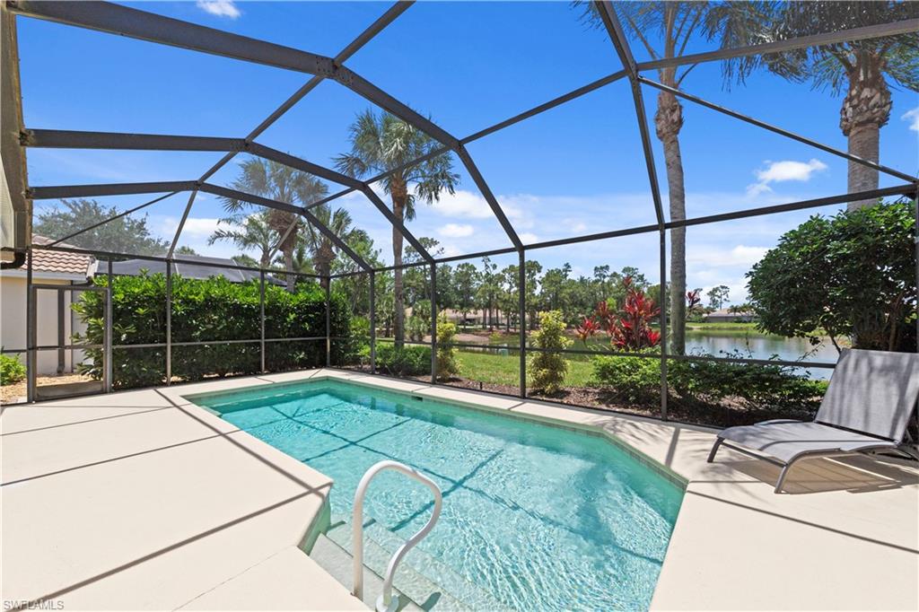 SABAL POINTE - Residential