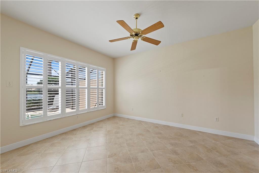 SABAL POINTE - Residential