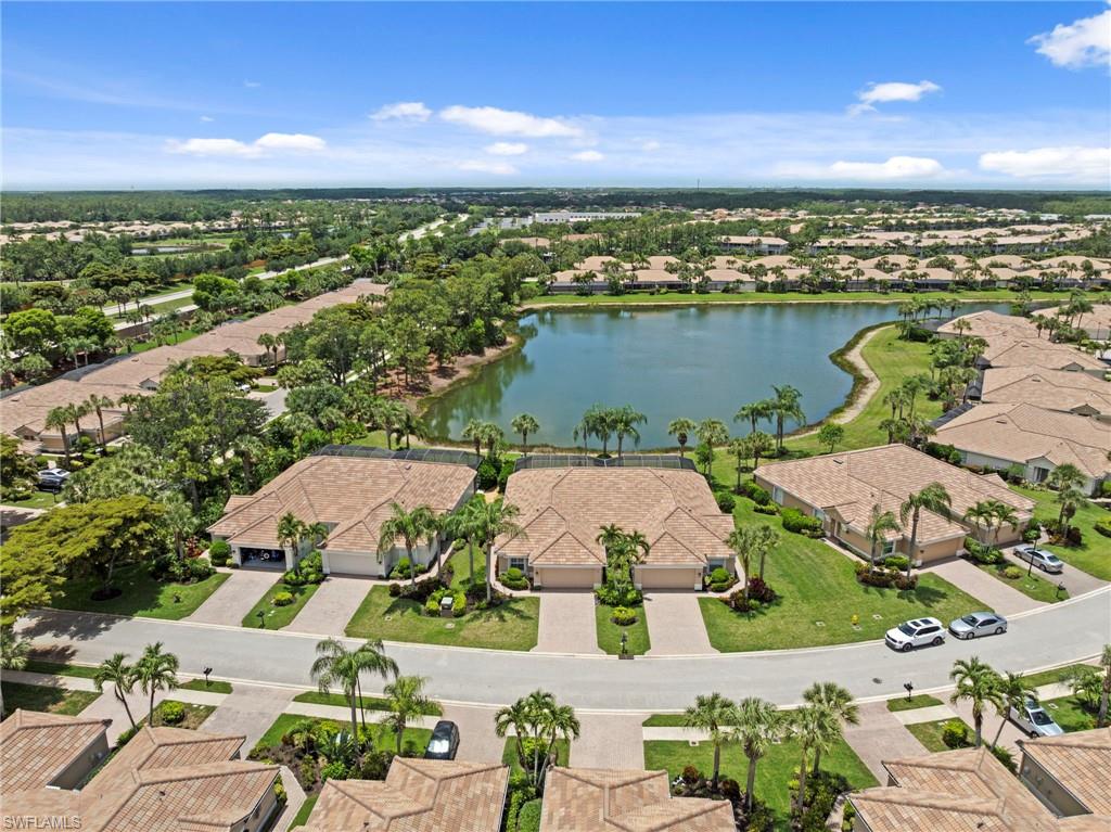 SABAL POINTE - Residential