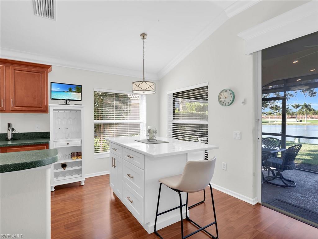 MAJESTIC POINTE - Residential