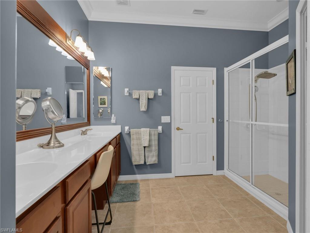 MAJESTIC POINTE - Residential