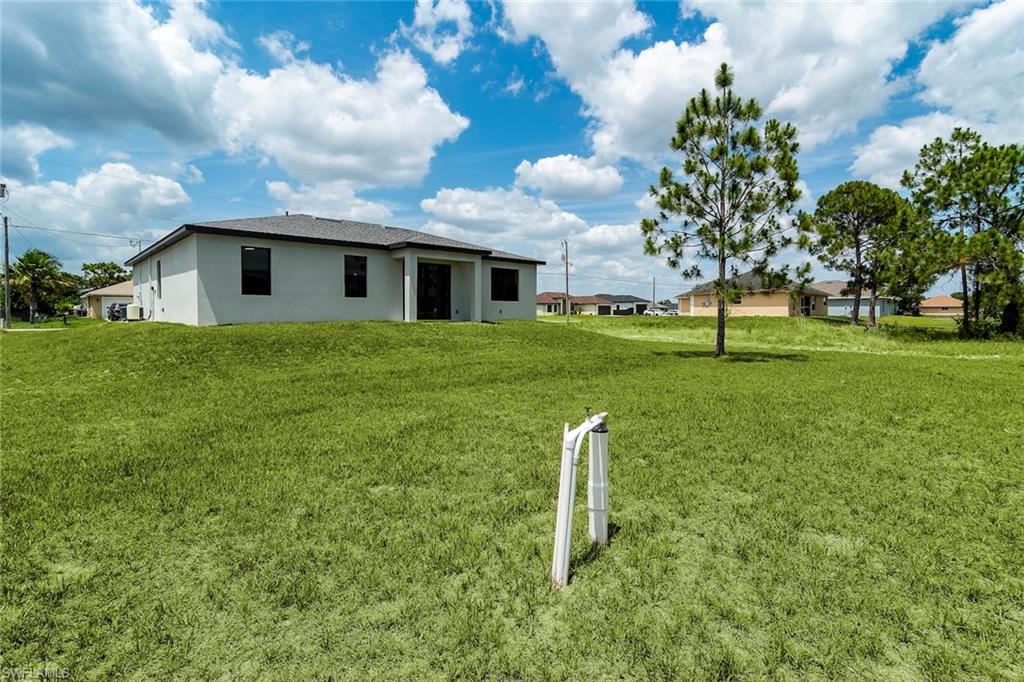 LEHIGH ACRES - Residential