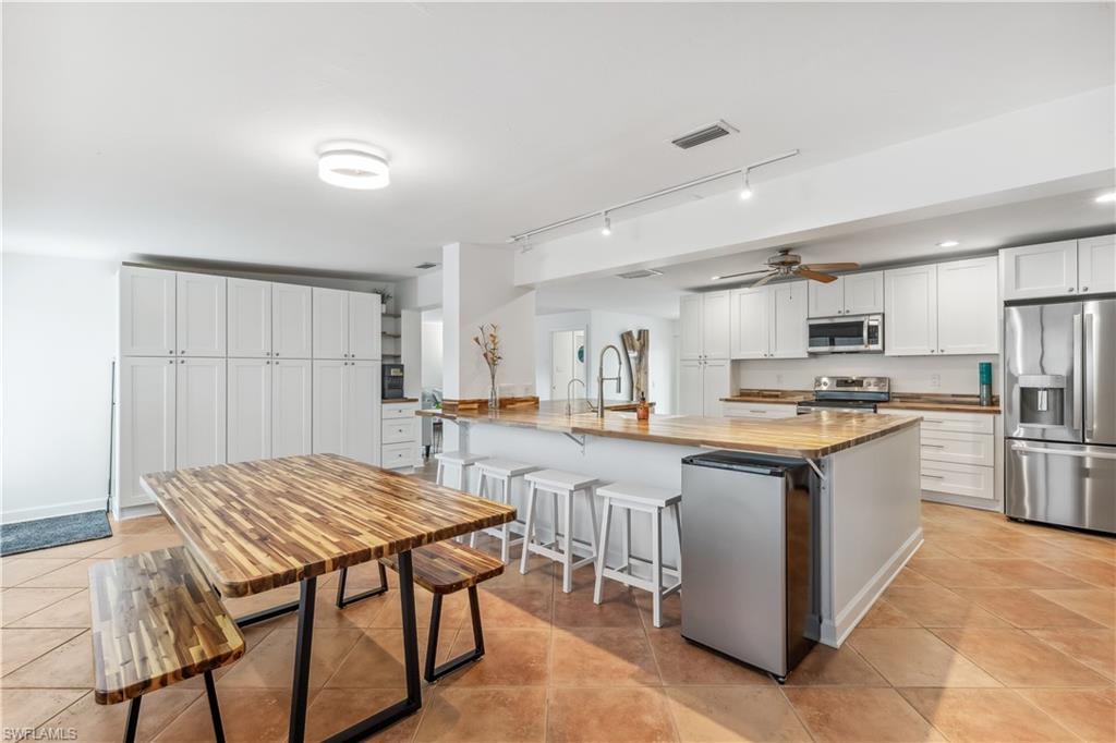 5654 Natoma DR