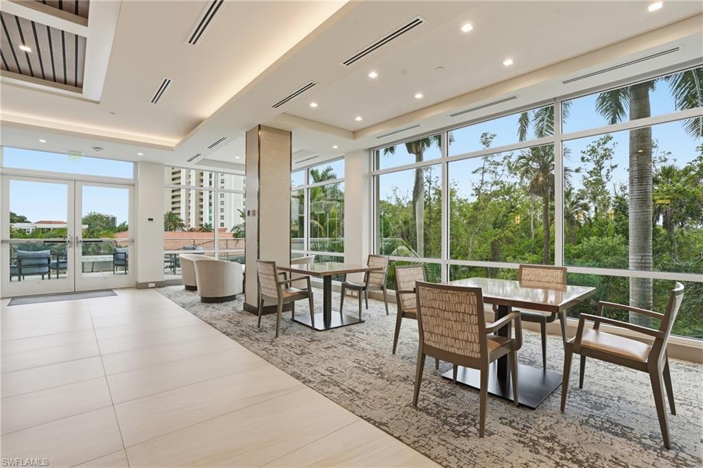 ST KITTS - Residential