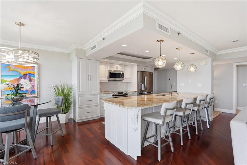 ST KITTS - Residential