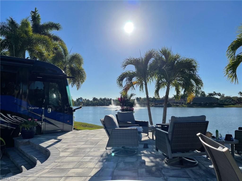 PELICAN LAKE RV RESORT - Land