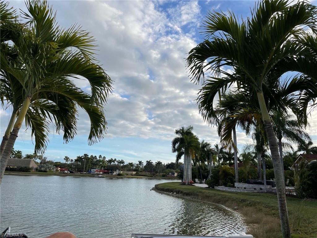 PELICAN LAKE RV RESORT - Land