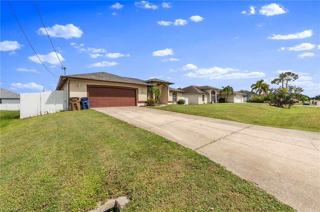 LEHIGH ACRES - Residential