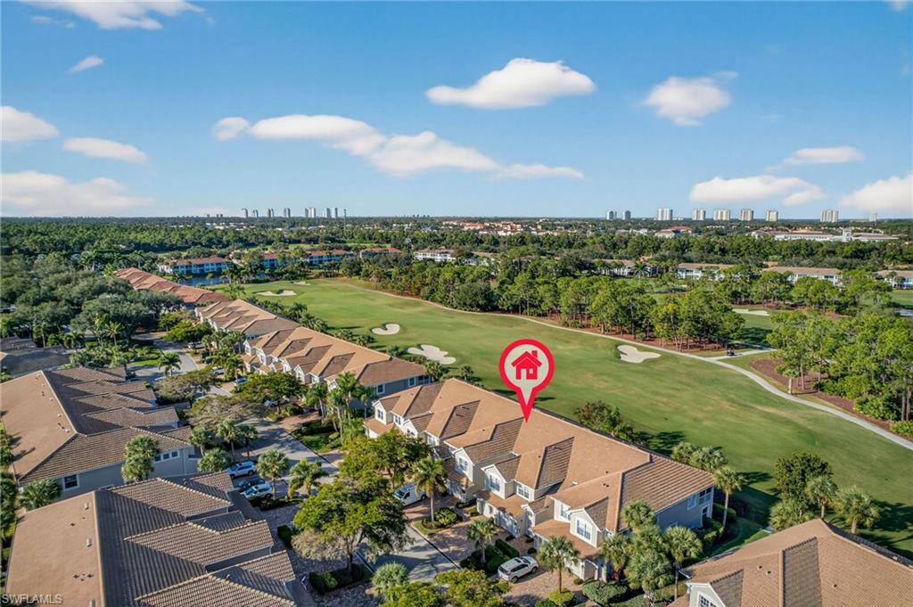 AUTUMN LAKE - Residential