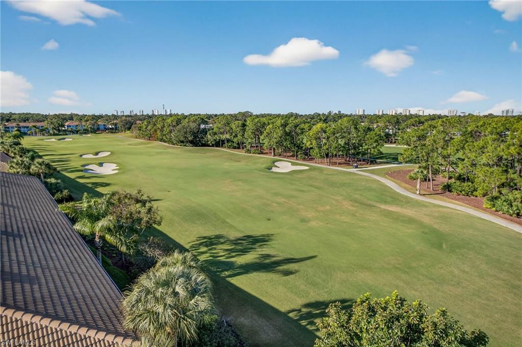 AUTUMN LAKE - Residential