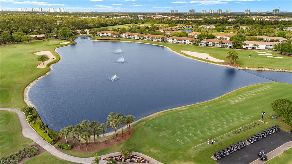 AUTUMN LAKE - Residential