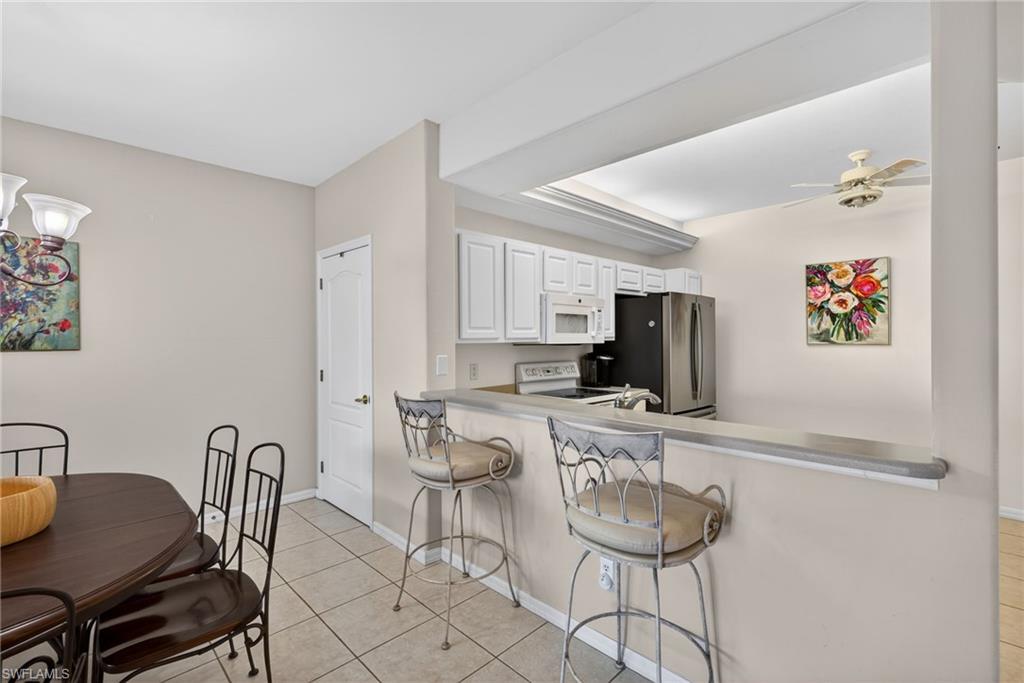 AUTUMN LAKE - Residential