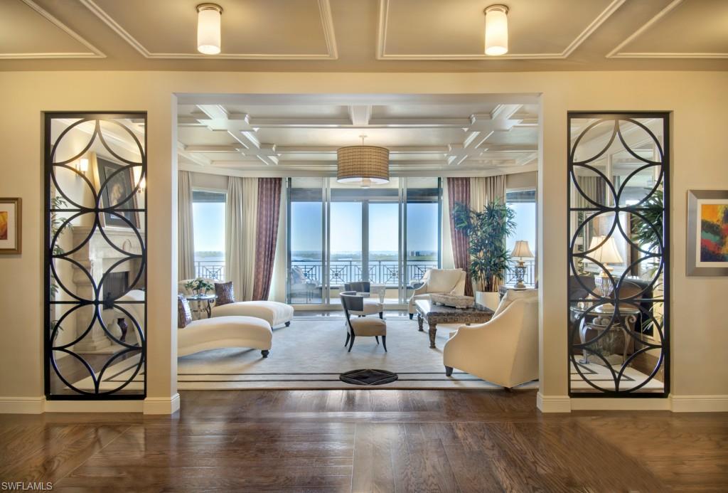 LA SCALA AT THE COLONY - Residential