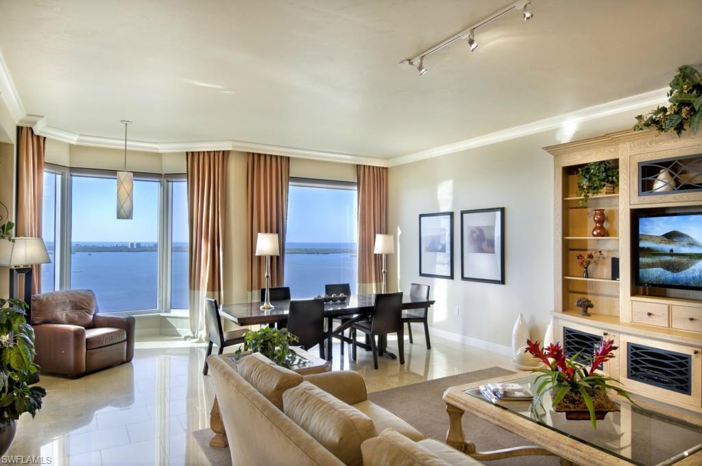 LA SCALA AT THE COLONY - Residential