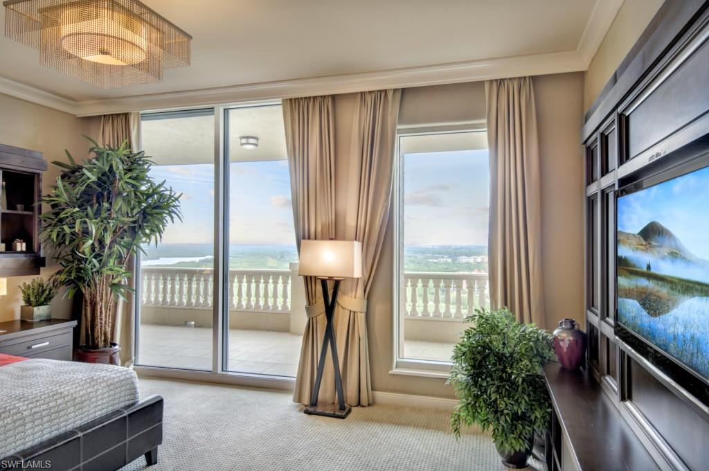 LA SCALA AT THE COLONY - Residential