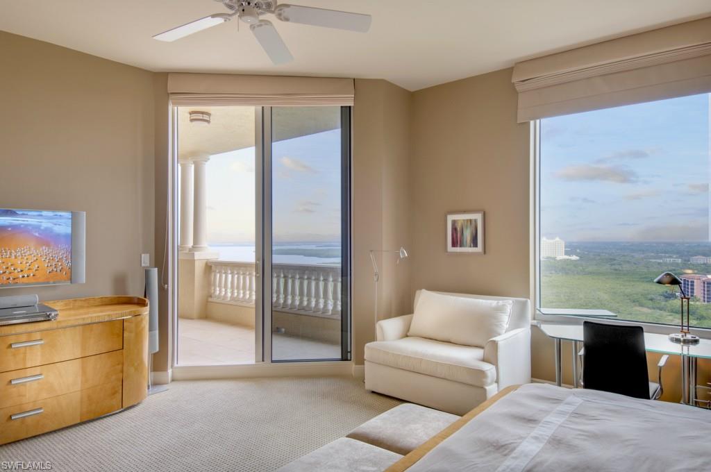 LA SCALA AT THE COLONY - Residential