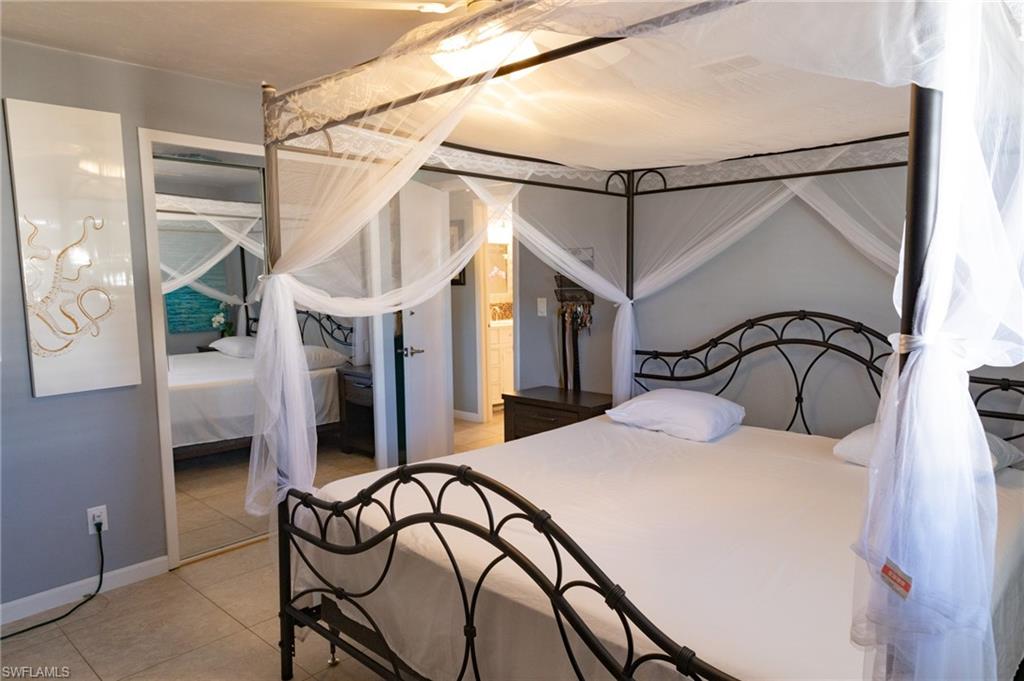 SAN CARLOS PARK - Residential