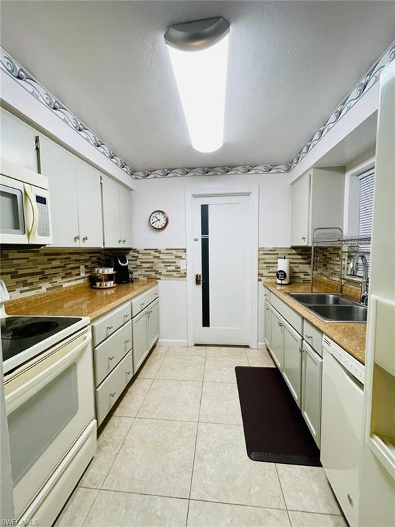 SAN CARLOS PARK - Residential