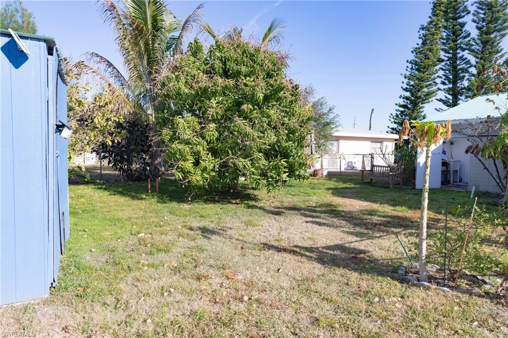 SAN CARLOS PARK - Residential