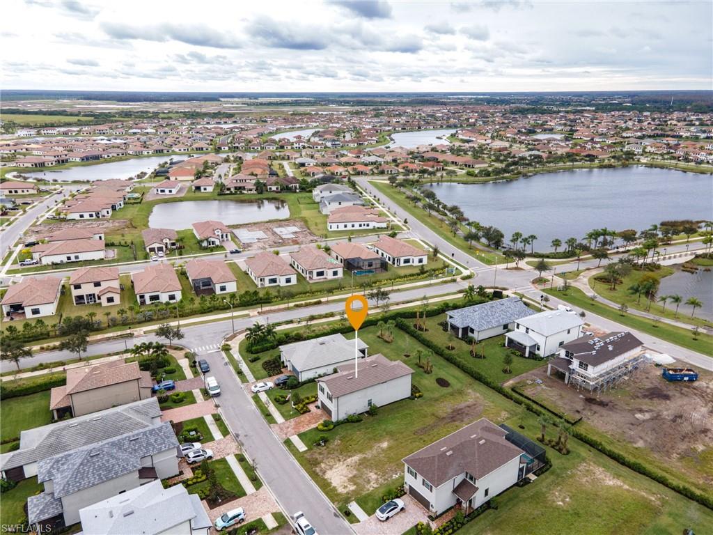 AVALON PARK - Residential