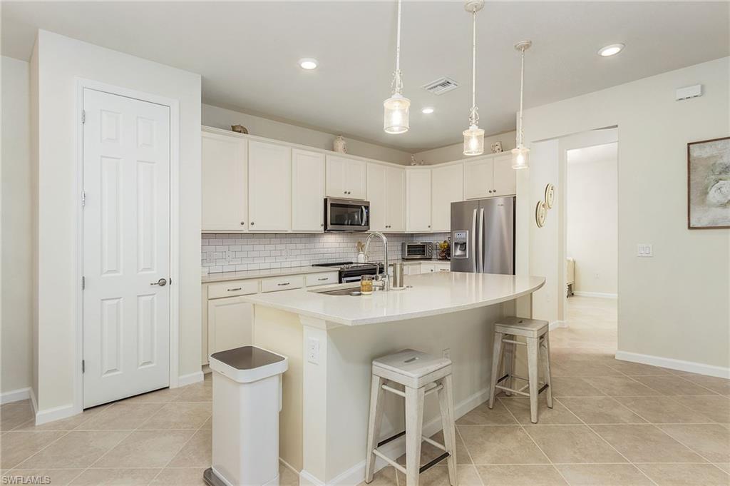 AVALON PARK - Residential