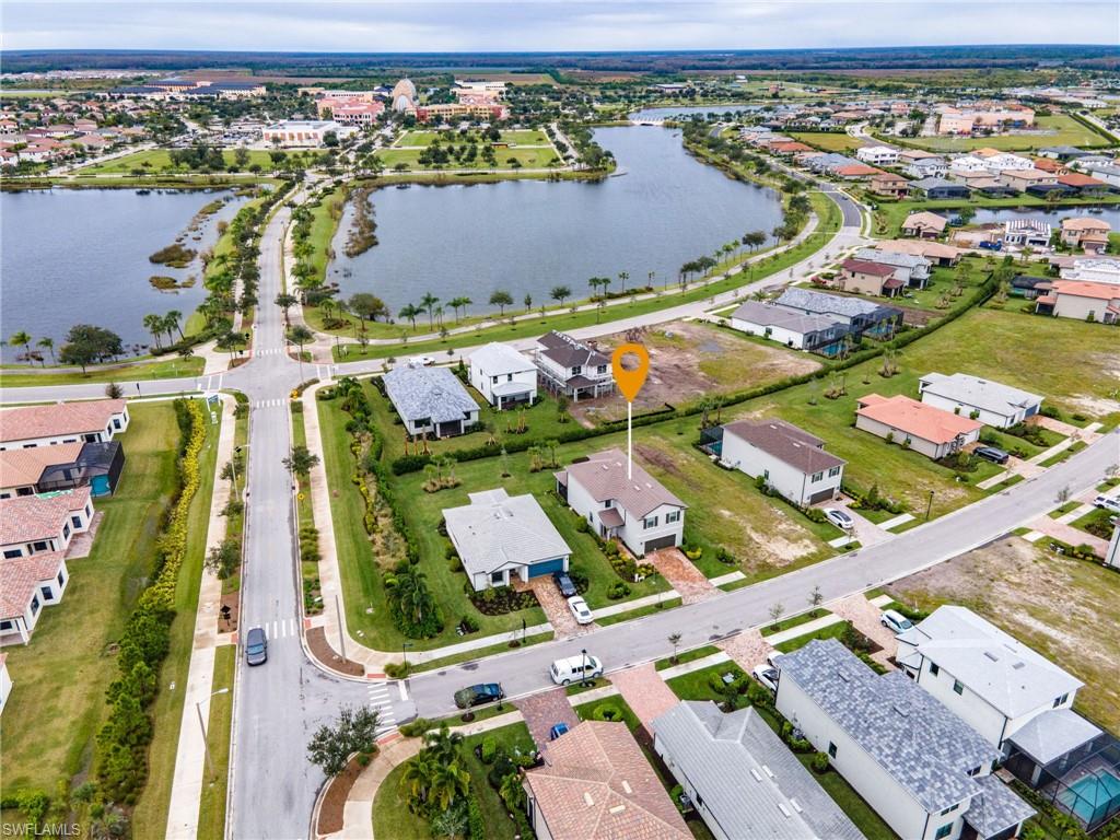 AVALON PARK - Residential