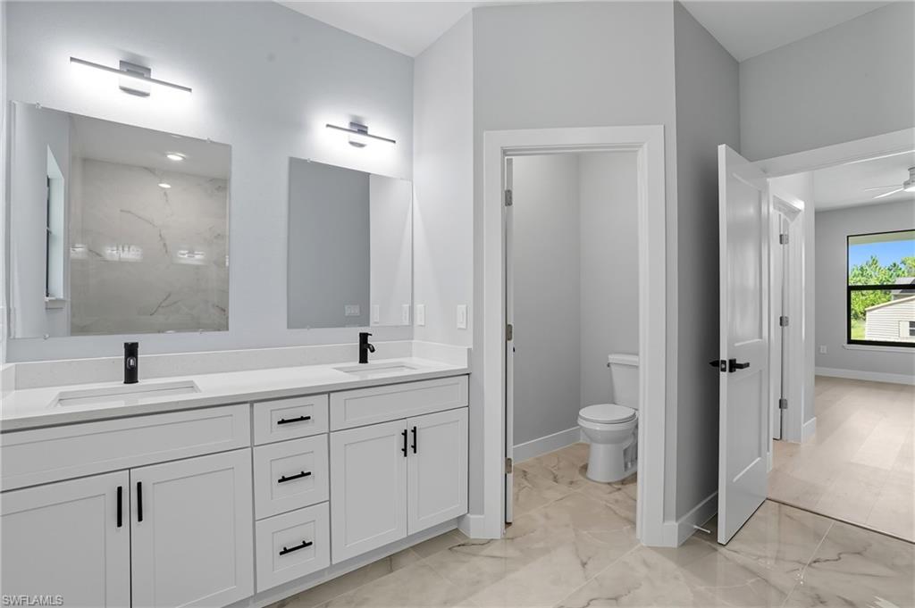 TWIN LAKE ESTATES - Residential