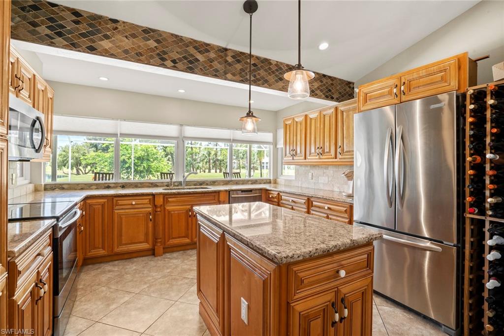 TANGLEWOOD - Residential