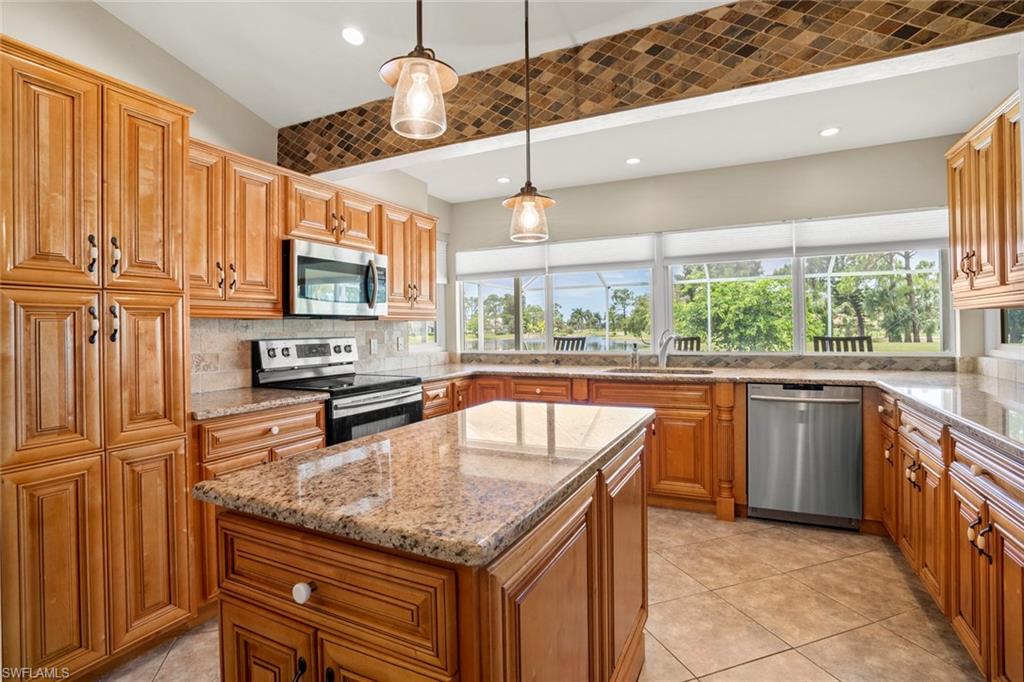 TANGLEWOOD - Residential