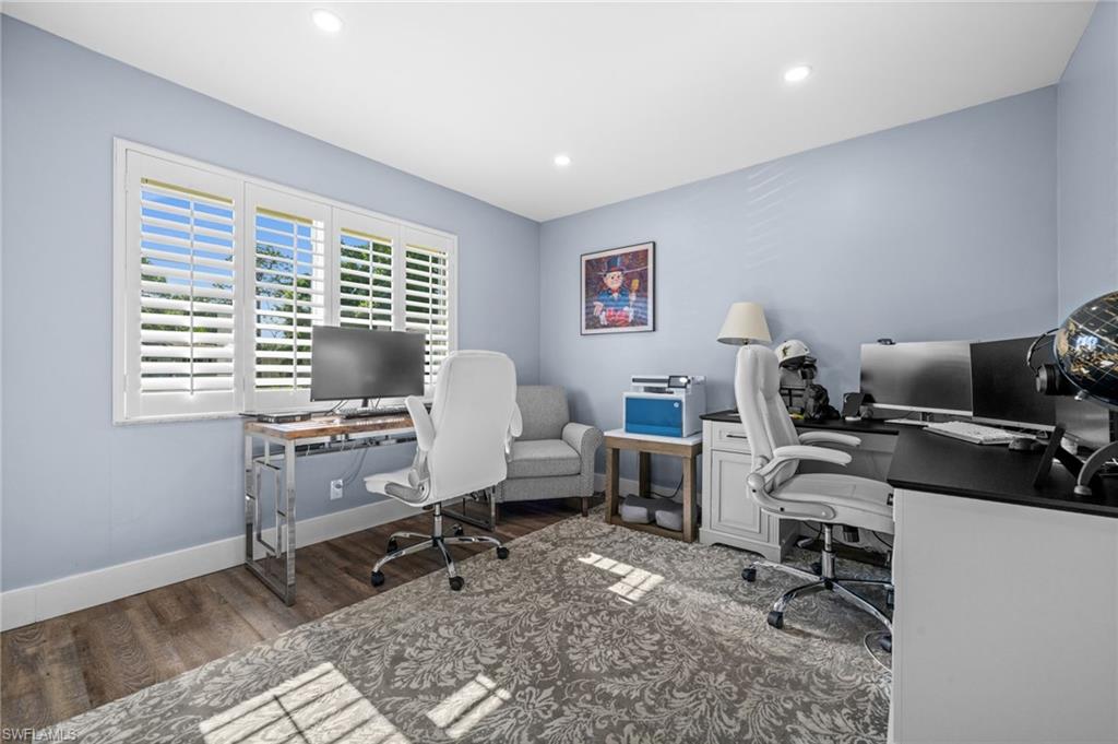 GLADES COUNTRY CLUB - Residential